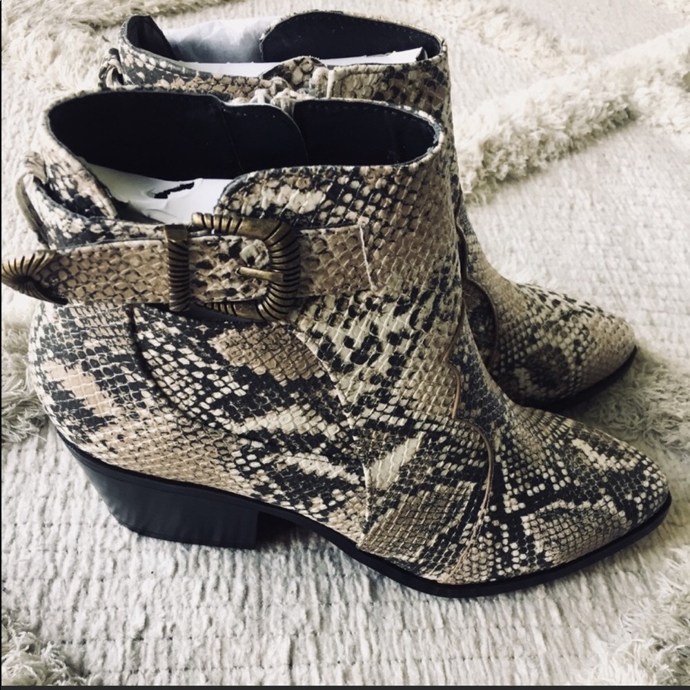Qupid Snake Print Booties